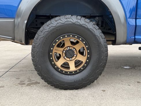 Used 2017 Ford F150 Raptor w/ Equipment Group 802A Luxury image 14