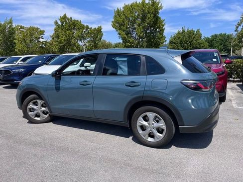 Used 2024 Honda HR-V LX image 2