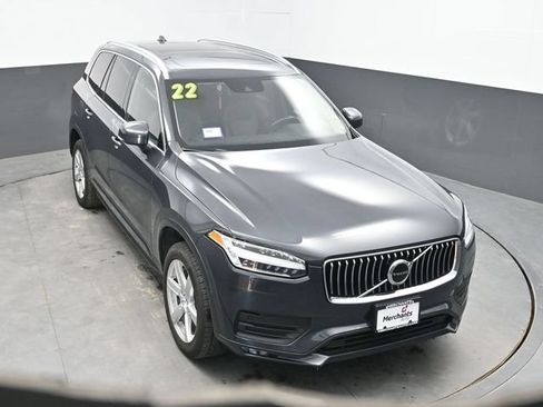 Used 2022 Volvo XC90 T5 Momentum AWD/4WD image 23