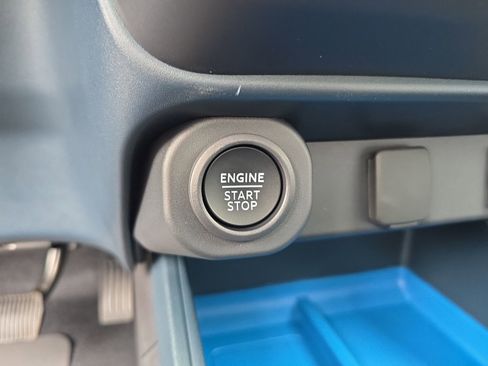 New 2025 Ford Maverick XLT w/ XLT Luxury Package image 24