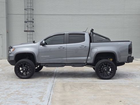 Used 2021 Chevrolet Colorado ZR2 w/ ZR2 Dusk Special Edition AWD/4WD image 5