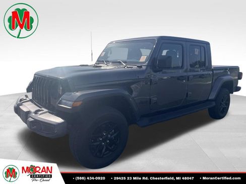 Used 2022 Jeep Gladiator Sport AWD/4WD image 1
