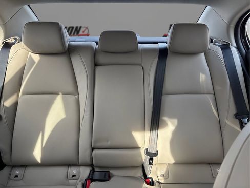 Used 2025 MAZDA MAZDA3 s image 17