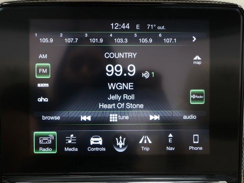 Used 2018 Maserati GranTurismo Sport image 40