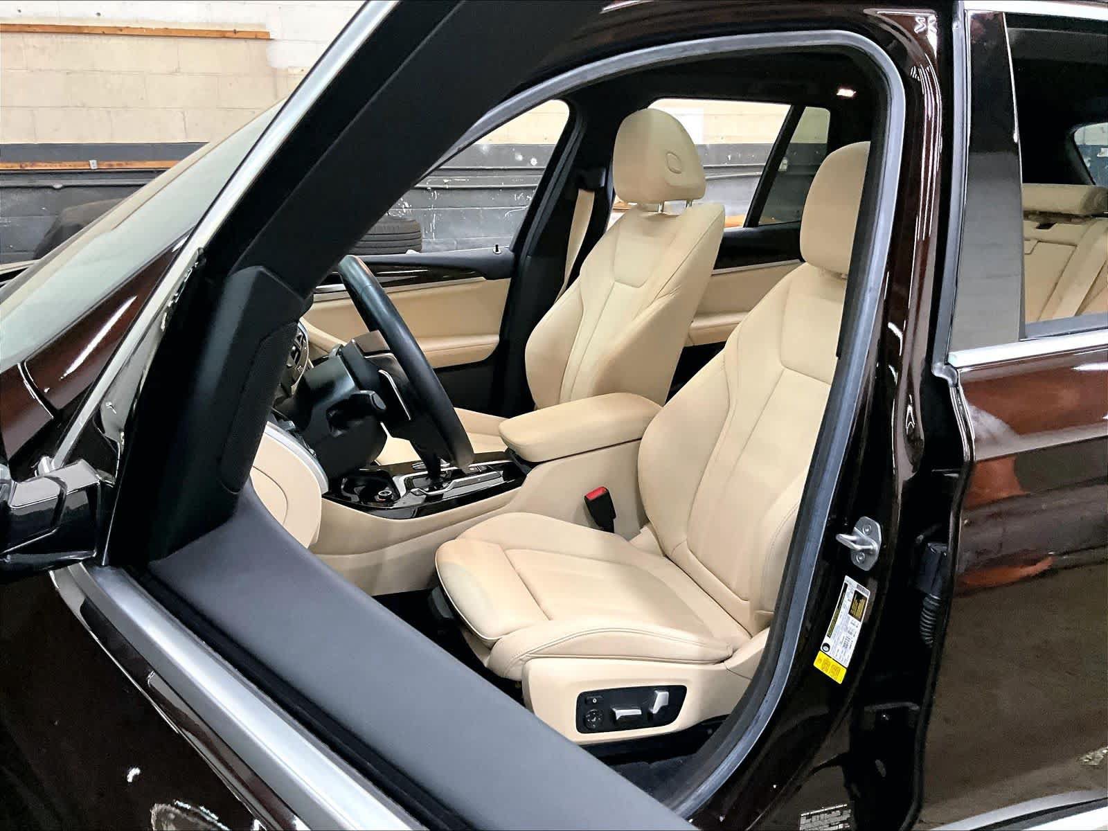 Used 2019 BMW X3 sDrive30i w/ Premium Package RWD image 27