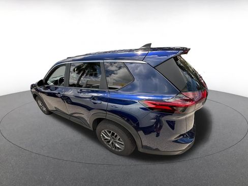 Used 2026 Nissan Rogue SV FWD image 6