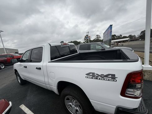 Used 2024 RAM 1500 Tradesman w/ Off Road Group image 10