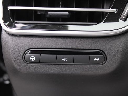 Certified 2025 INFINITI QX60 Luxe image 14