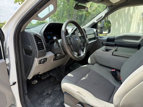 Used 2020 Ford F350 XL w/ STX Appearance Package AWD/4WD image 8