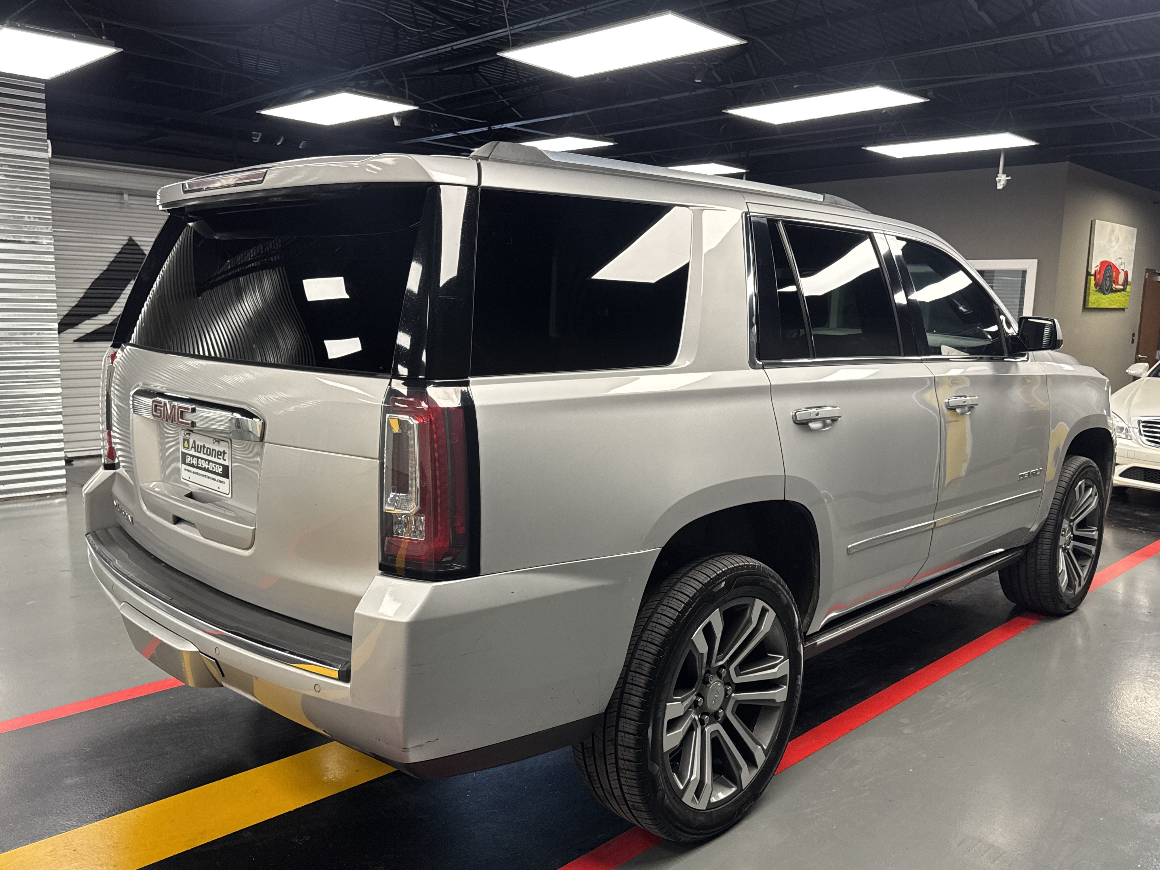 Used 2019 GMC Yukon Denali w/ Denali Ultimate Package RWD image 6