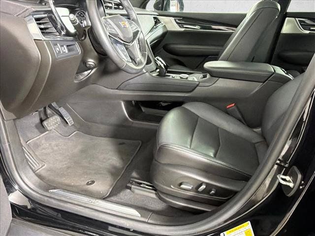 Used 2023 Cadillac XT5 Premium Luxury FWD image 11