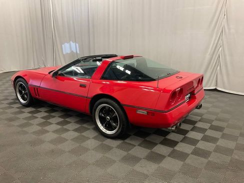 Used 1989 Chevrolet Corvette Coupe RWD image 8
