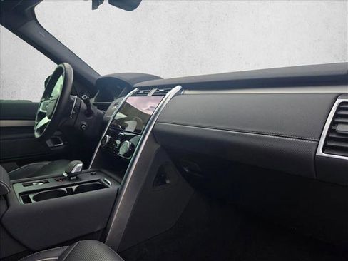 Used 2023 Land Rover Discovery S R-Dynamic image 23