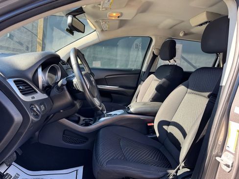 Used 2013 Dodge Journey SE image 10