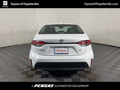 Used 2024 Toyota Corolla LE image 4