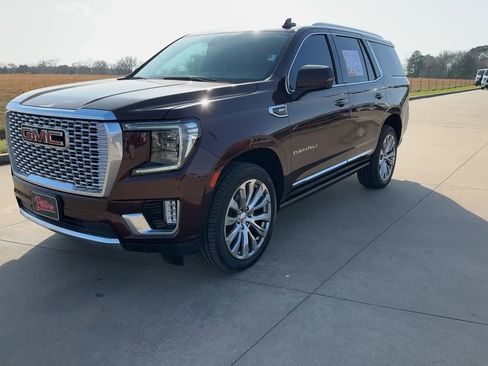 Used 2022 GMC Yukon Denali image 3