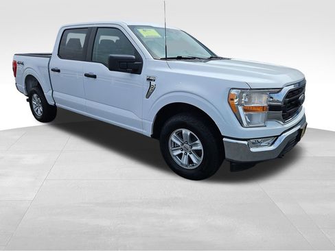 Used 2022 Ford F150 XLT w/ Trailer Tow Package AWD/4WD image 16