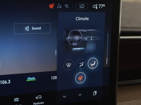 Used 2023 Lincoln Navigator Reserve image 9