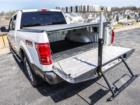 Used 2017 Ford F150 Lariat image 21