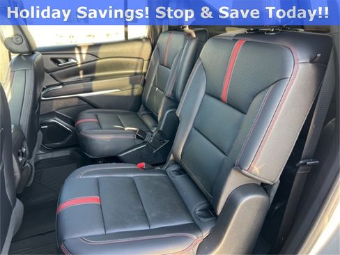 Used 2024 Chevrolet Traverse RS w/ LPO, Floor Liner Package image 58