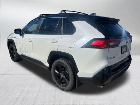 Used 2020 Toyota RAV4 XSE image 4