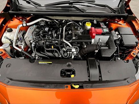 Used 2023 Nissan Sentra SR w/ SR Premium Package image 5