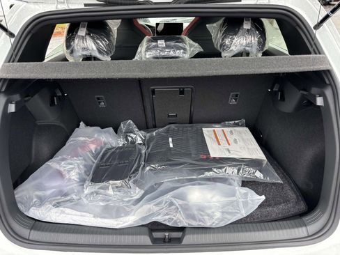 New 2026 Volkswagen GTI SE FWD image 9
