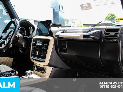 Used 2017 Mercedes-Benz G 63 AMG 4MATIC image 23