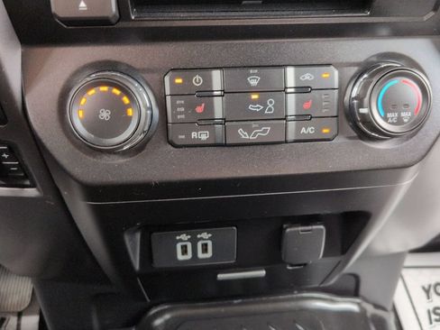 Used 2018 Ford F150 XLT w/ Equipment Group 302A Luxury AWD/4WD image 22
