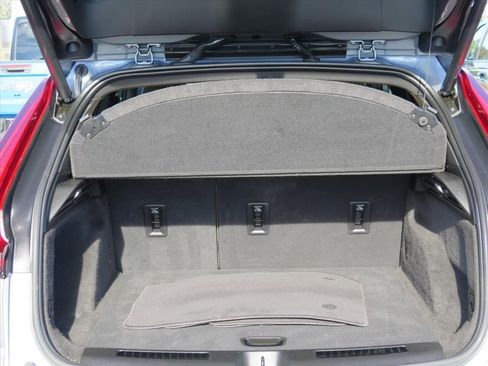 Used 2024 Cadillac XT4 Premium Luxury image 24