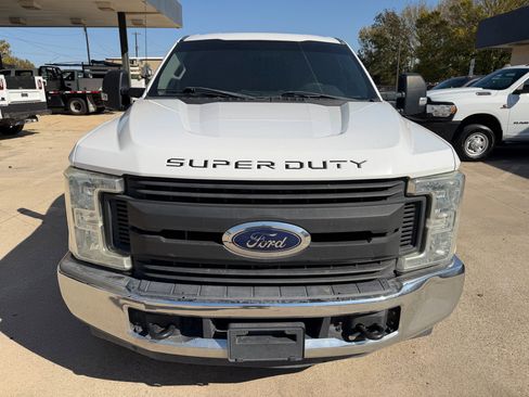 Used 2017 Ford F350 XL image 8