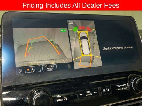 Used 2023 INFINITI QX80 Sensory w/ Cargo Package AWD/4WD image 17