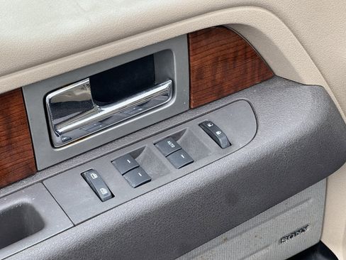 Used 2010 Ford F150 Lariat AWD/4WD image 26