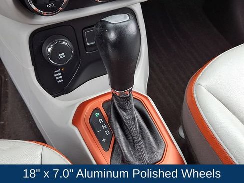 Used 2015 Jeep Renegade Limited AWD/4WD image 11