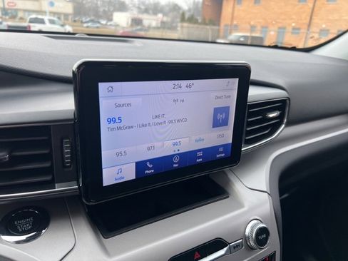 Certified 2023 Ford Explorer XLT w/ Equipment Group 202A image 12