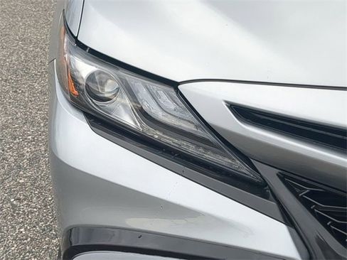 Certified 2022 Toyota Camry XSE image 10