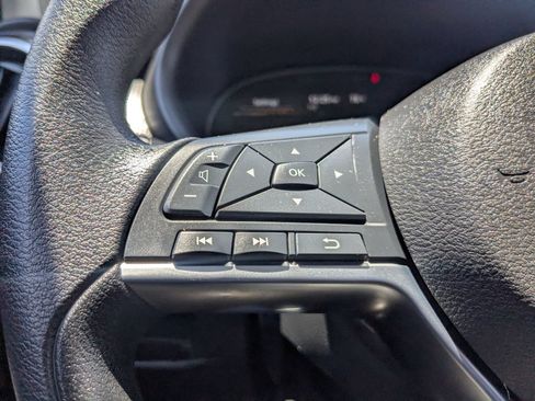 Used 2024 Nissan Kicks SV FWD image 20