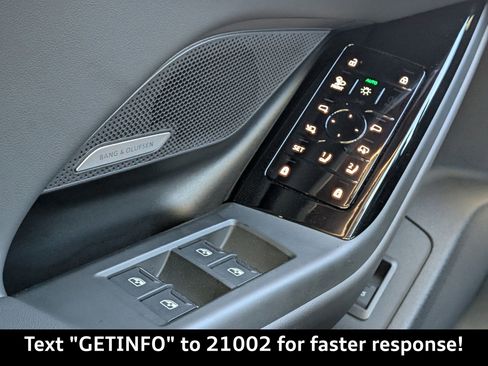 Used 2025 Audi A6 e-tron Premium Plus w/ Premium Plus image 29