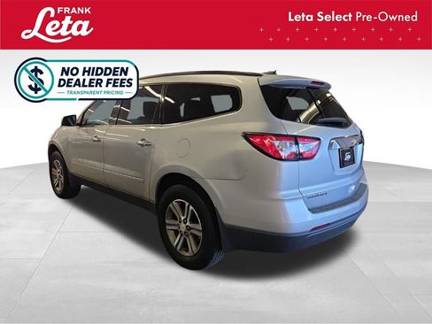 Used 2017 Chevrolet Traverse LT FWD image 4