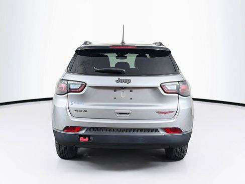 Used 2023 Jeep Compass Trailhawk w/ Trailhawk Elite Group AWD/4WD image 10