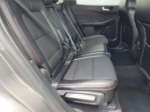 Used 2024 Ford Escape ST-Line FWD image 8