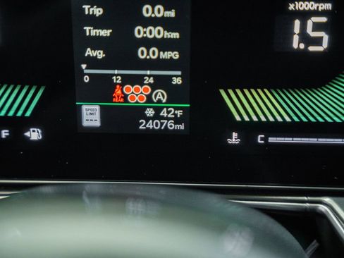 Used 2025 Kia Sorento S w/ Panoramic Sunroof Package image 47