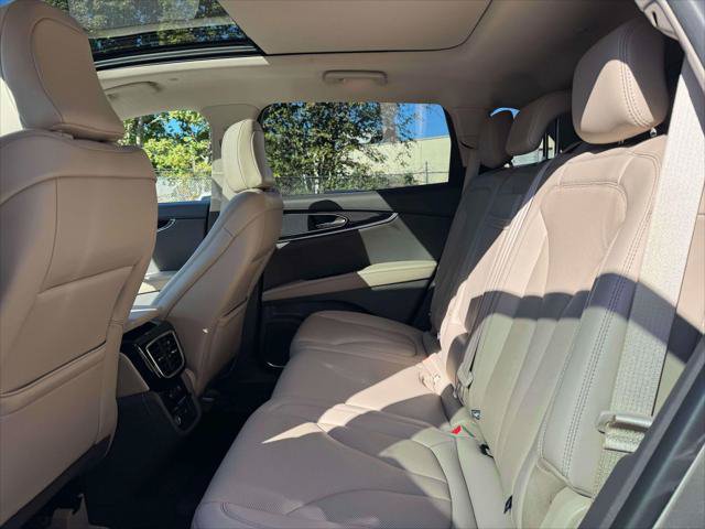 Certified 2023 Lincoln Nautilus Reserve AWD/4WD image 13