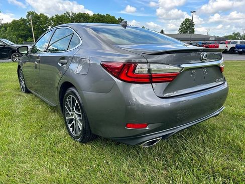 Used 2018 Lexus ES 350 w/ Luxury Package w/Wood Trim FWD image 6