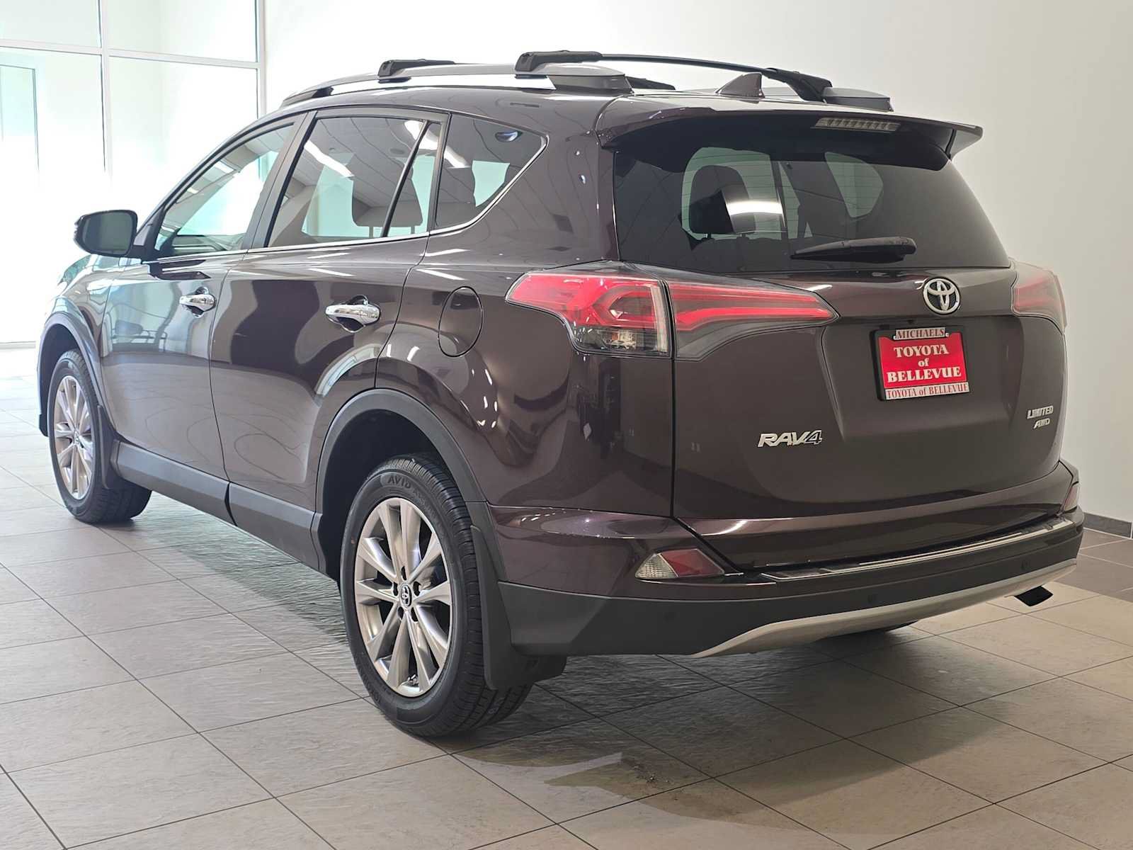 Used 2017 Toyota RAV4 Limited w/ Advanced Technology Package AWD/4WD image 4
