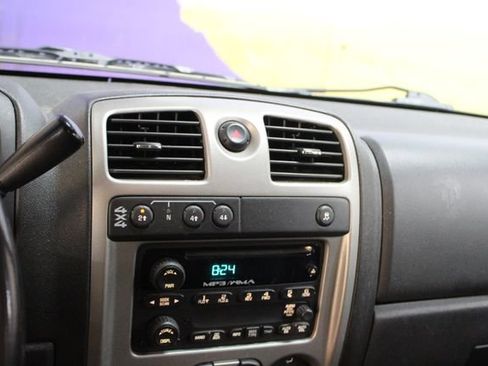 Used 2010 GMC Canyon SLT AWD/4WD image 17