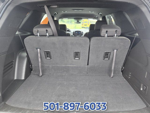 Used 2023 Chevrolet Traverse LT w/ LPO, Cargo Package AWD/4WD image 17