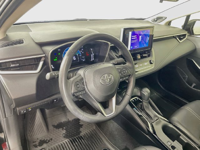 Used 2024 Toyota Corolla XLE FWD image 10