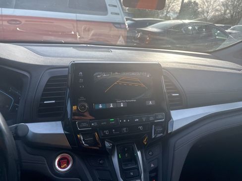 Used 2018 Honda Odyssey EX-L image 4