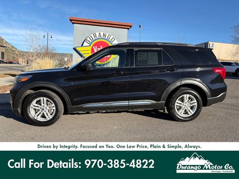 Used 2023 Ford Explorer XLT w/ Equipment Group 202A image 3